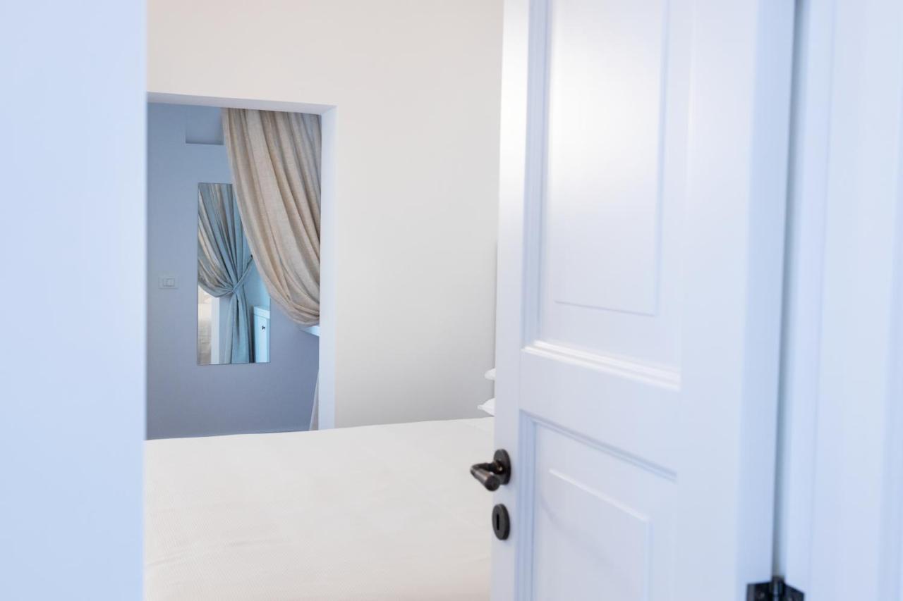 Riflessi Acireale Palace Suites エクステリア 写真