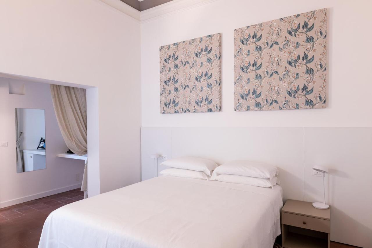 Riflessi Acireale Palace Suites エクステリア 写真